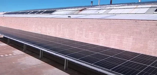 Los paneles solares de autoconsumo de vivienda vs industria