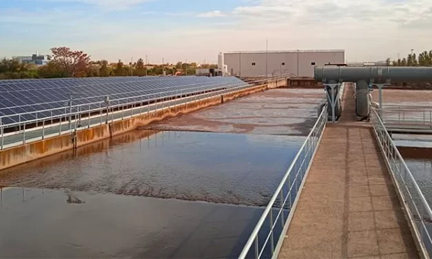 Inauguran la primera depuradora con paneles de fotovoltaica flotante en Madrid