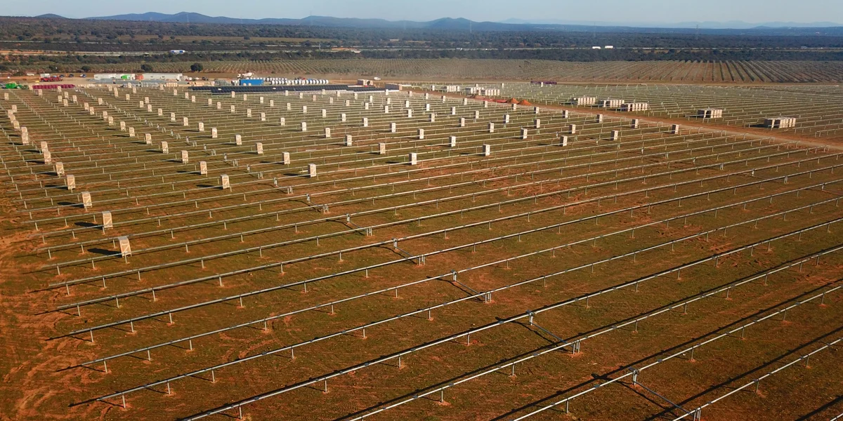 Red Eléctrica limita la producción de energía a una instalación fotovoltaica en Cáceres