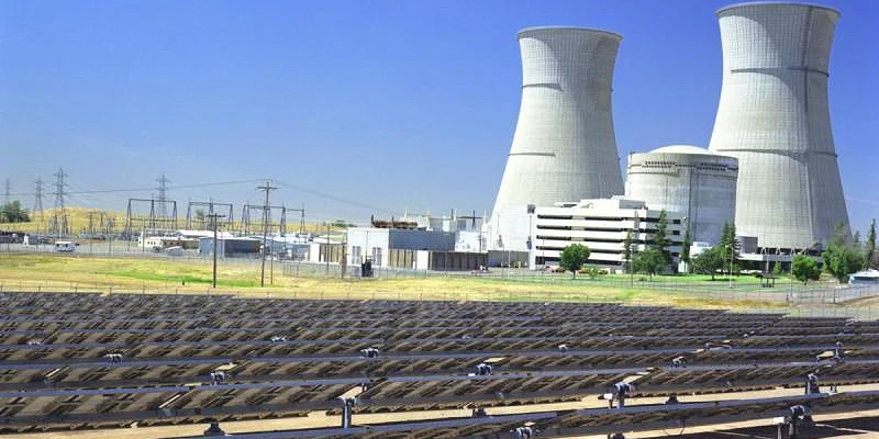 Innovador diseño de una planta de energía nuclear y solar